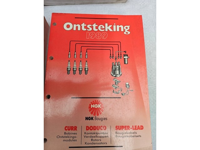 Boeken/ auto data en carburateurs - afbeelding 5 van  9