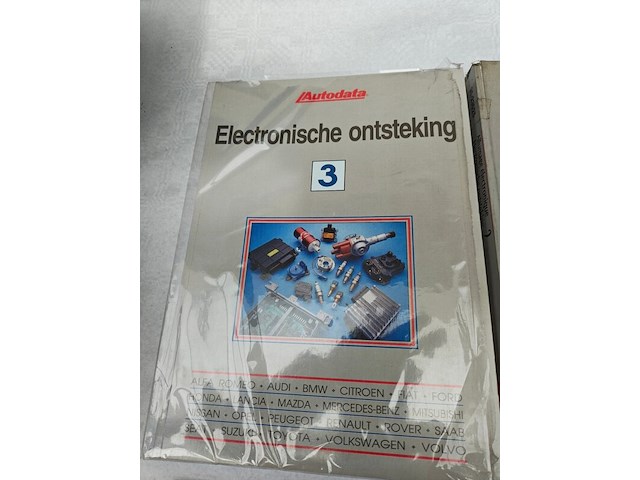 Boeken/ auto data en carburateurs - afbeelding 9 van  9
