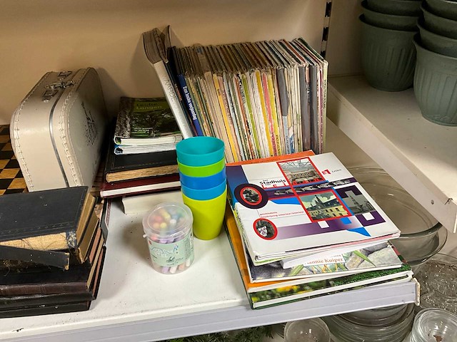 Boeken en speelgoed - afbeelding 4 van  6