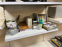 Boeken en speelgoed - afbeelding 1 van  10