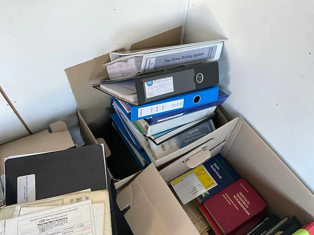 Boeken handleiding en tekeningen - afbeelding 7 van  9