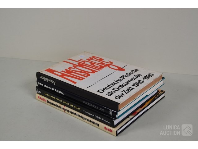 Boeken over affiches - afbeelding 29 van  35