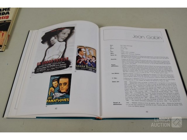 Boeken over affiches - afbeelding 31 van  35