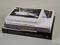 Boeken over affiches - afbeelding 26 van  32