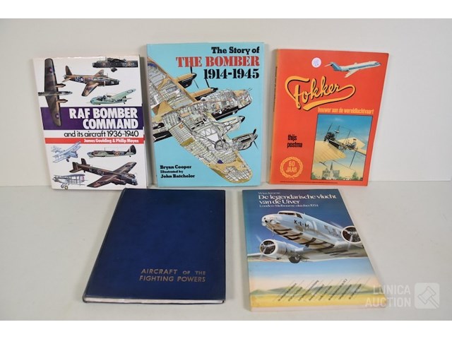 Boeken over luchtvaart - afbeelding 1 van  29