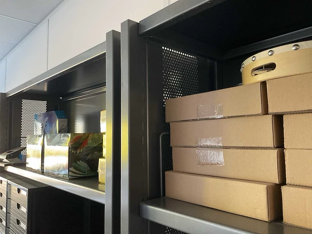 Boekenkast (2x) - afbeelding 3 van  3