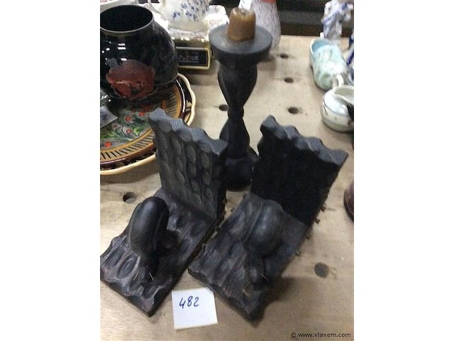 Boekensteunen + kaarsenhouder - afbeelding 1 van  3