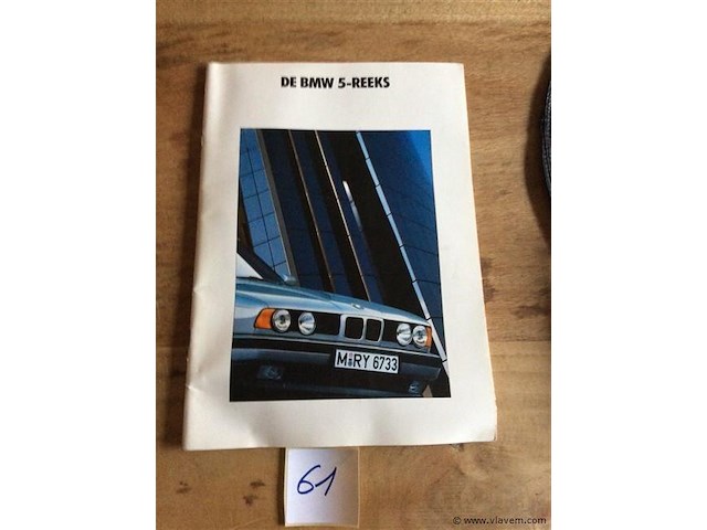 Boekje bmw 5-serie - afbeelding 1 van  3