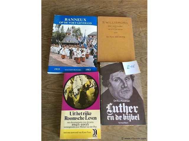 Boekjes religieus 4stuks - afbeelding 1 van  3