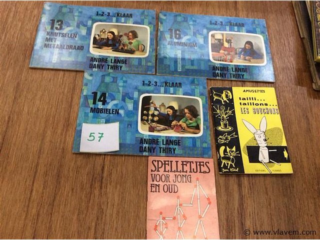 Boekjes spelletjes - afbeelding 1 van  5