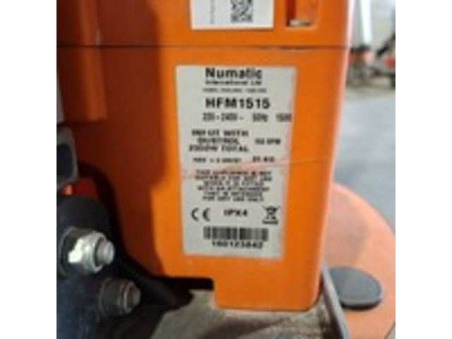 Boen-/schrobmachine 230v ~ incl. boen-/s, numatic, hfm 1515, 2016 - afbeelding 6 van  7