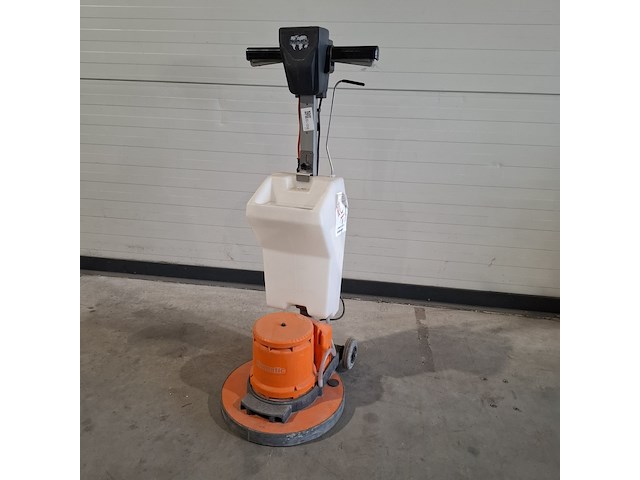 Boen-/schrobmachine 230v ~ incl. boen-/s numatic, hfm 1515, bouwjaar 2016 - afbeelding 1 van  8