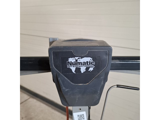 Boen-/schrobmachine 230v ~ incl. boen-/s numatic, hfm 1515, bouwjaar 2016 - afbeelding 4 van  8