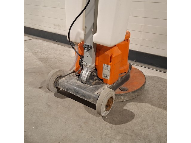 Boen-/schrobmachine 230v ~ incl. boen-/s numatic, hfm 1515, bouwjaar 2018 - afbeelding 2 van  10