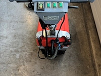 Boen /scrubmaster machine hako, b12, rood, bouwjaar 2014 - afbeelding 2 van  5