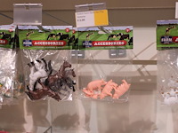 Boerderij, varkens, schapen, paarden, koeien etc. aan acht haken. - afbeelding 4 van  4