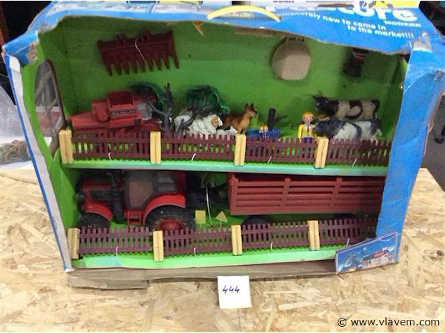 Boerderijdieren + - afbeelding 1 van  3