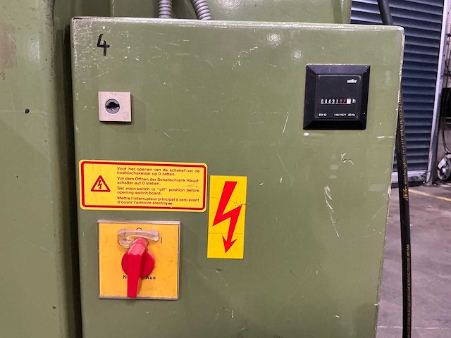 Boere - 1990 - tc 1100 - breedbandschuurmachine - afbeelding 2 van  18