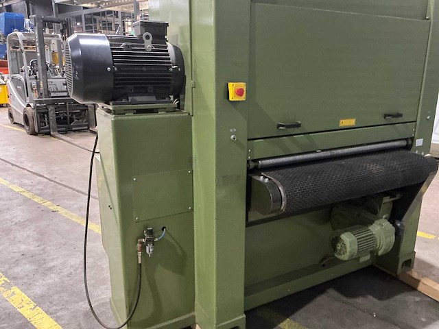 Boere - 1990 - tc 1100 - breedbandschuurmachine - afbeelding 14 van  18