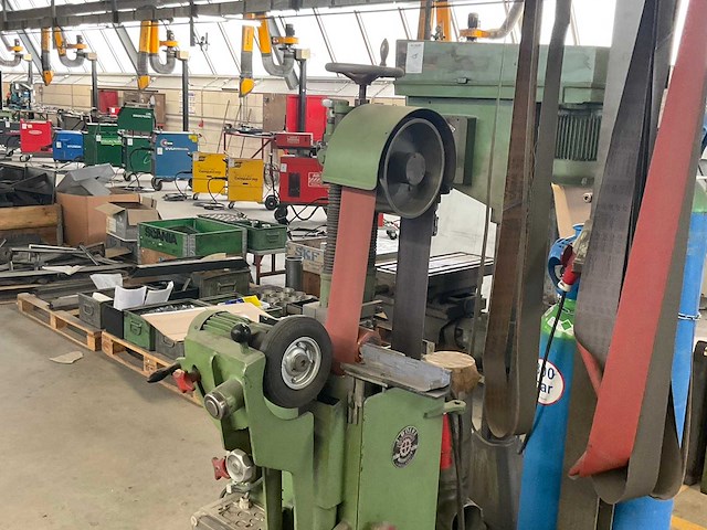 Boere br40 bandschuurmachine - afbeelding 3 van  7