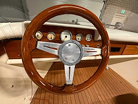 Boesch houten speedboot met stallingstrailer - afbeelding 26 van  64