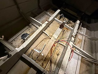 Boesch houten speedboot met stallingstrailer - afbeelding 34 van  64
