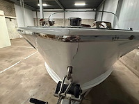 Boesch houten speedboot met stallingstrailer - afbeelding 42 van  64