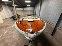 Boesch houten speedboot met stallingstrailer - afbeelding 9 van  64