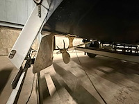 Boesch houten speedboot met stallingstrailer - afbeelding 17 van  17