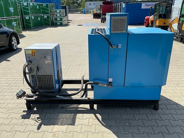 Boge sf 24-2 schroefcompressor + alup adq 246 koeldroger - afbeelding 10 van  12