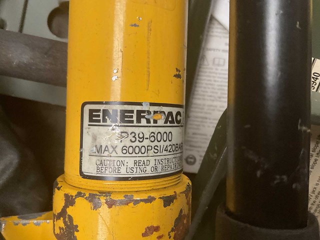 Bogert intl. pn 30m-hmmwv-jack hydraulische krik - afbeelding 4 van  6