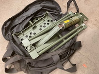 Bogert part 30m-hmmwv-jack hydraulische krik - afbeelding 1 van  6