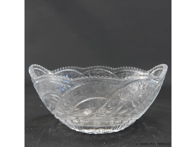 Boheems geslepen kristallen schaal - afbeelding 2 van  5