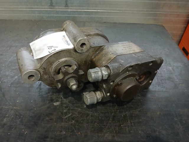 Bohler - v24 s - hydraulische reductiekast - afbeelding 1 van  4