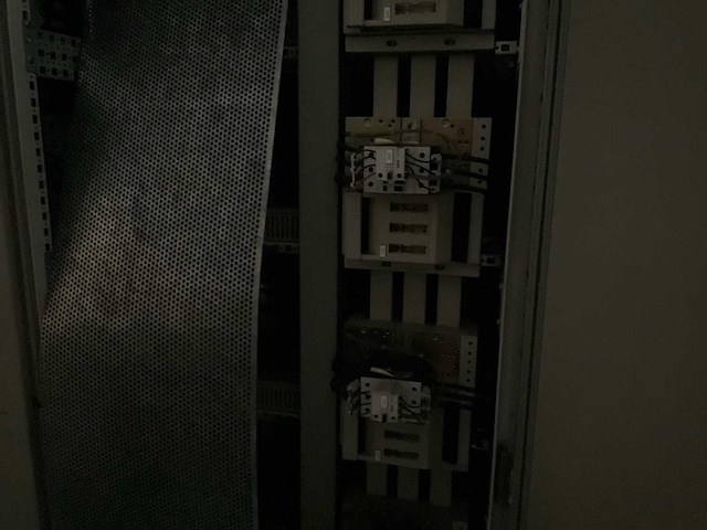 Bohranlage t 2000 trafo container - afbeelding 9 van  11