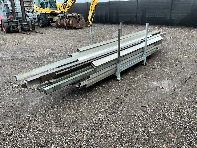 Bok met aluminium profielen aluminium - afbeelding 3 van  12