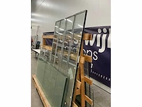 Bok met divers glas (3x) - afbeelding 1 van  13