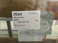 Bok met divers glas - afbeelding 10 van  13