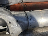 Bok met steigermateriaal - afbeelding 5 van  7