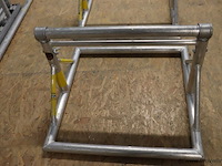 Bok t.b.v. loopbrug - afbeelding 2 van  6