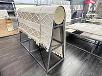 Bok voor presentatie vloerkleden (2x)