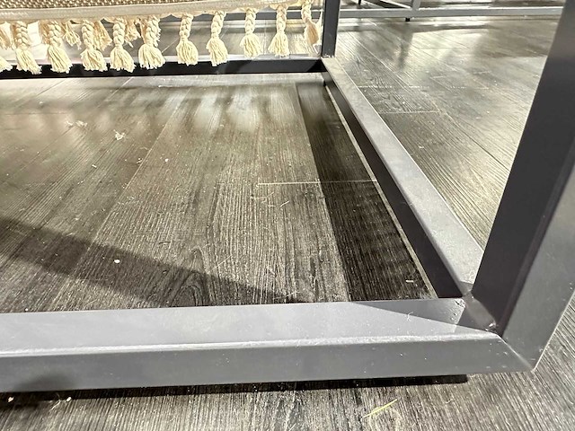 Bok voor presentatie vloerkleden (2x) - afbeelding 4 van  4