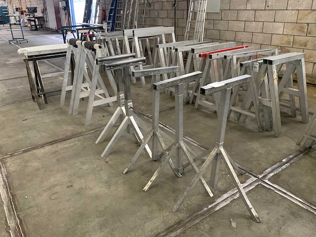 Bokken en steunen (11x) - afbeelding 2 van  2