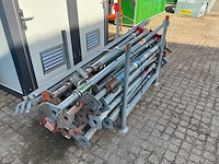 Bokondersteuning divers - afbeelding 3 van  3