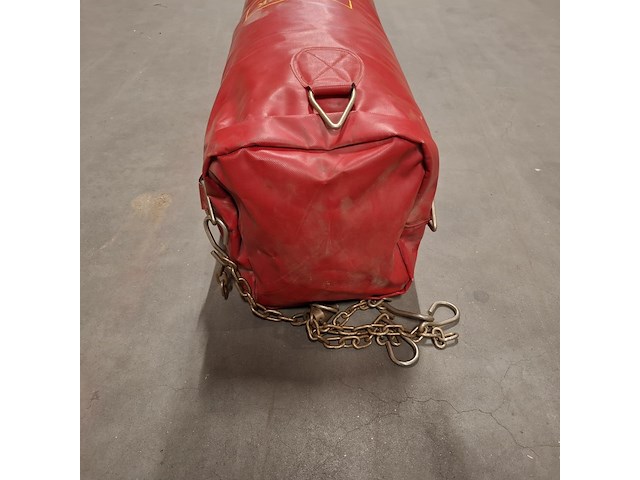 Bokszak, roobeek, rood - afbeelding 4 van  4