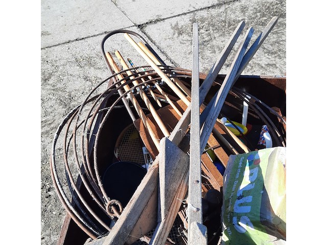 Bolderkar met diverse kinder speelgoed - afbeelding 5 van  13