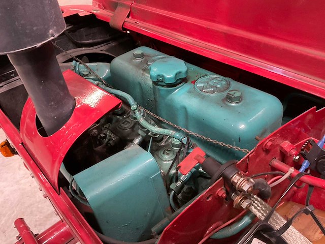 Bolinder-munktell bm350 oldtimer tractor - afbeelding 16 van  17