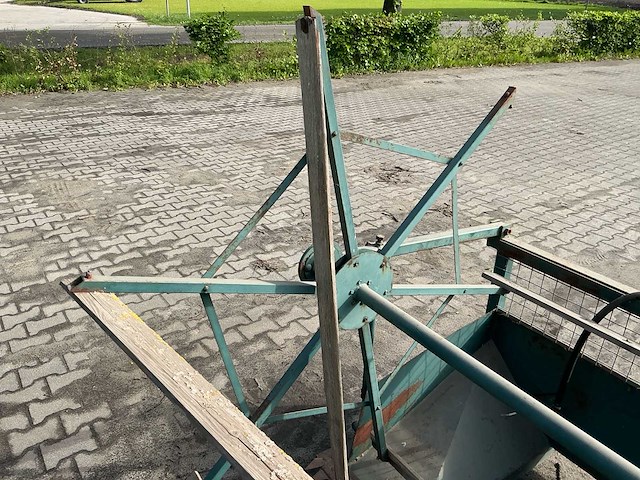 Bollen sorteermachine - afbeelding 9 van  11
