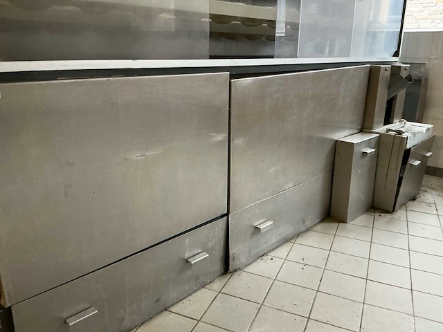 Bollenkast bakkerij - afbeelding 6 van  23