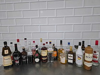 Bols / tia maria / vieux, etc sterke drank fles (24x) - afbeelding 2 van  5